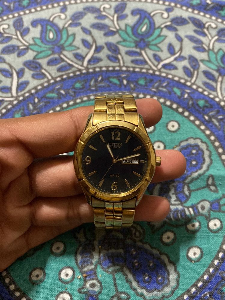 Citizen Quartz Golden Watch