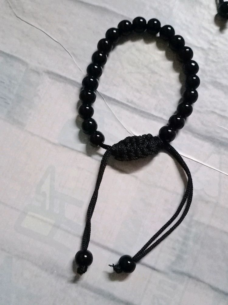 Black Adjustable Bracelet.