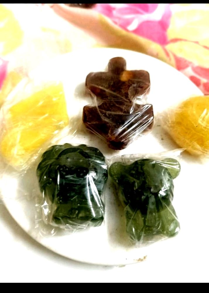 7 Herbal Soaps. 40 Rs Off On Shipping