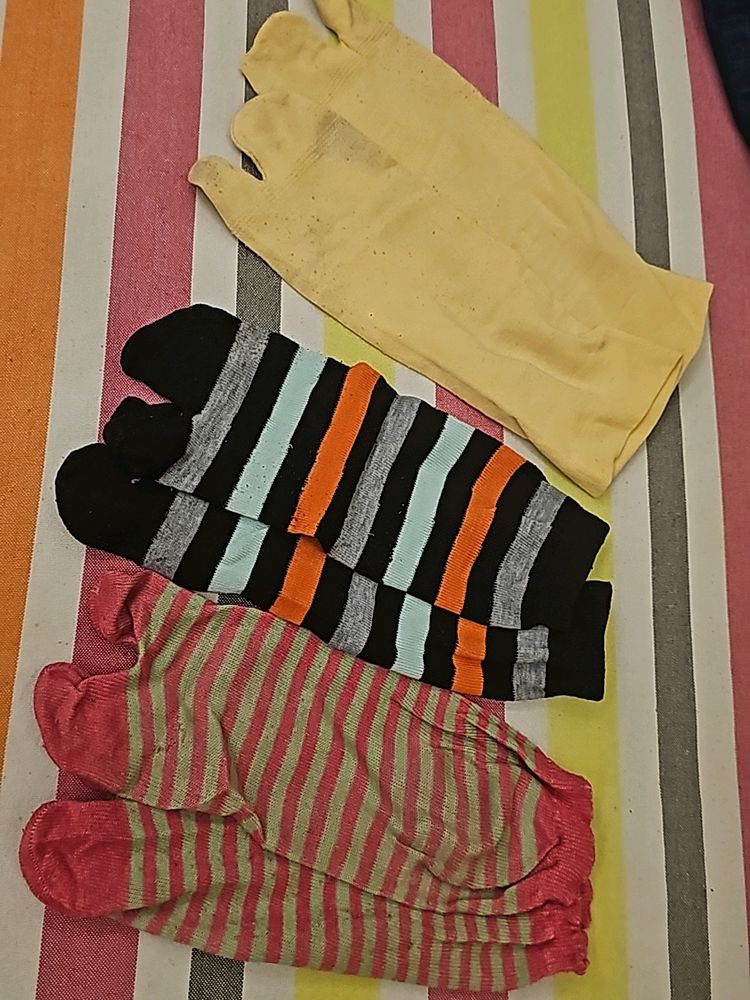 3 Pairs Of Socks