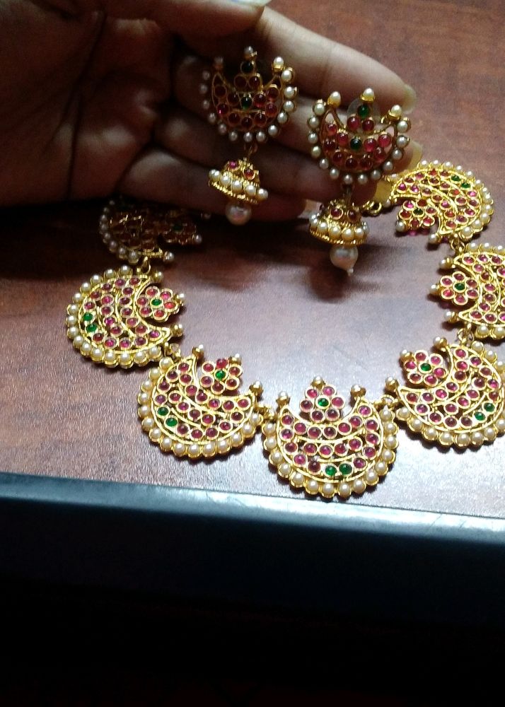 Antique Traditional Stye Gold Jewellery Set