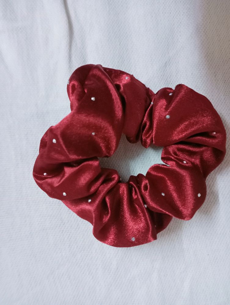 Scrunchie with stone work (Premium quality)