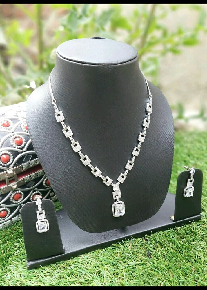 Necklace Set