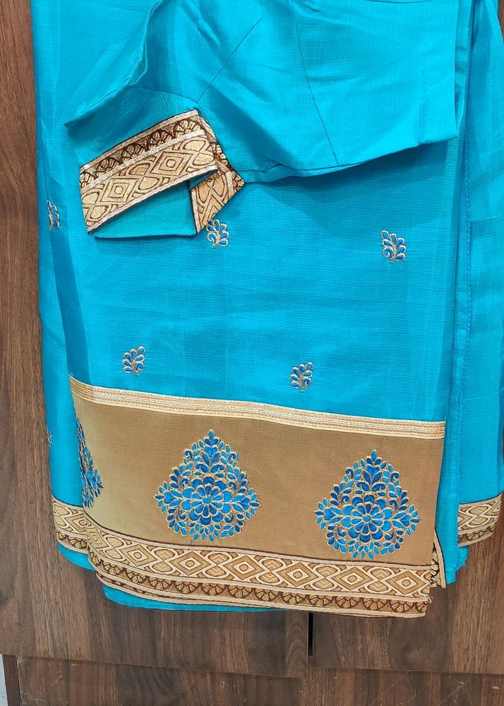 Saree In Blue Color