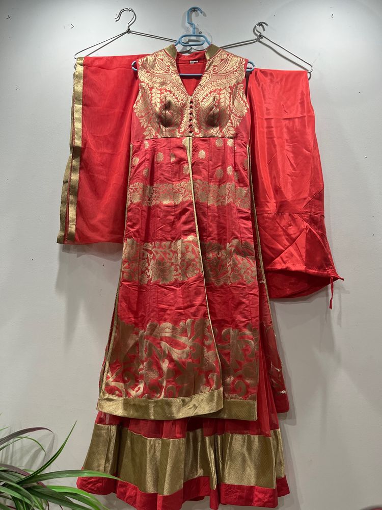 Anarkali Suit Of Pure Banrsi Chanderi With Dupatta, Sleeves And Pajami