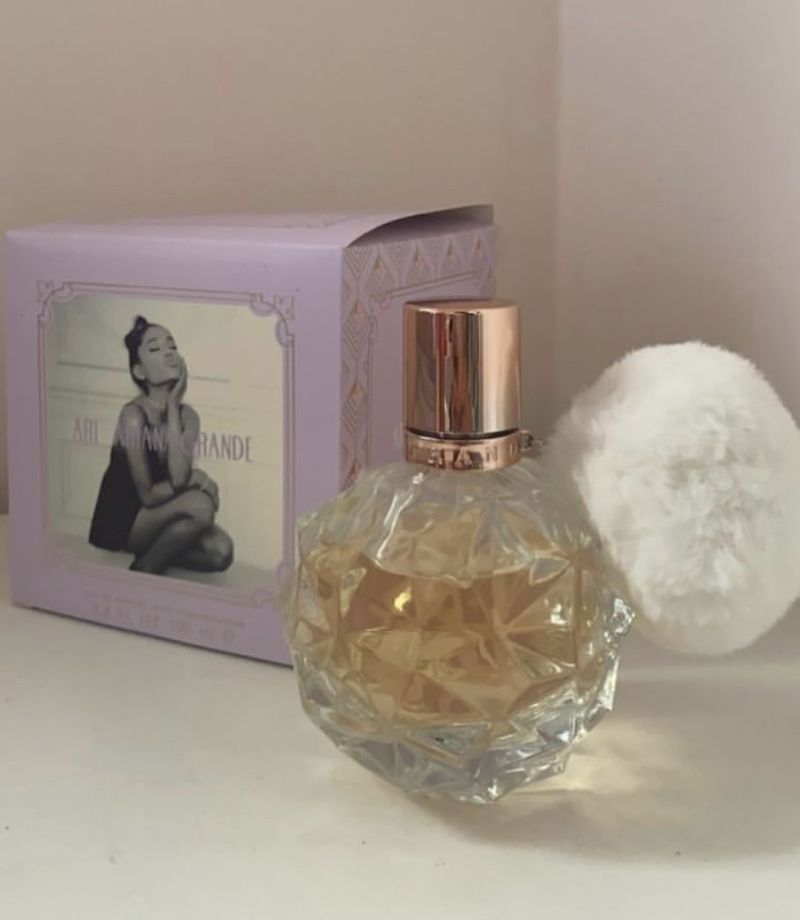 💗Ari-Ariana Grande Eau De Parfum💗