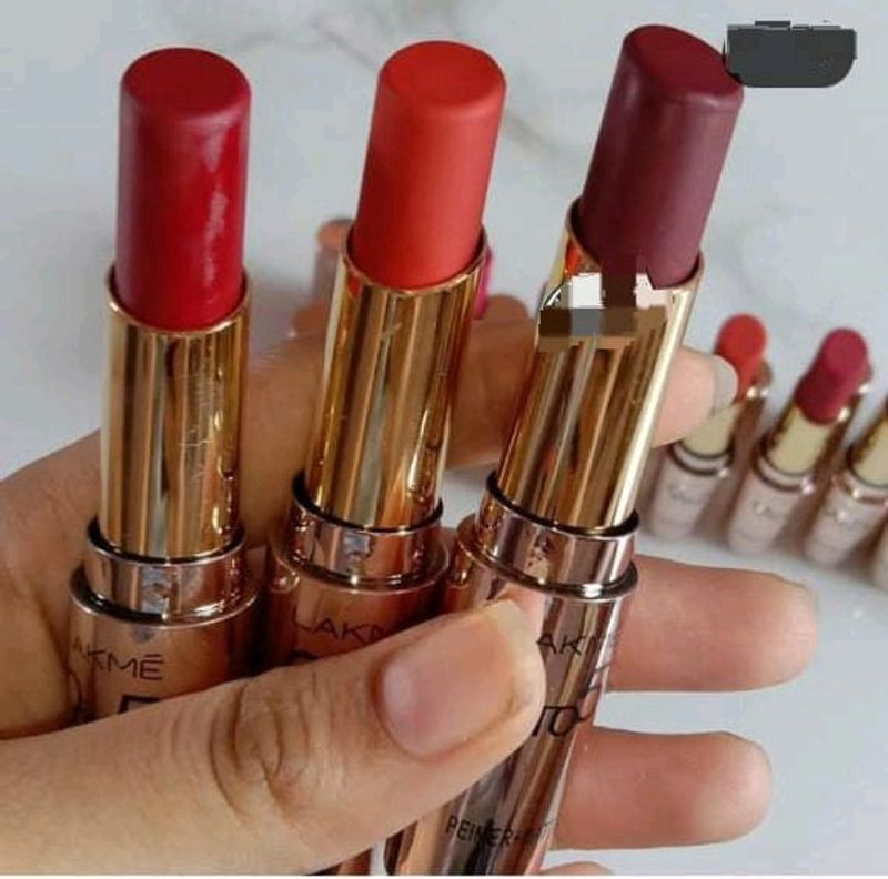 LakMe 9 To 5 Lipstick