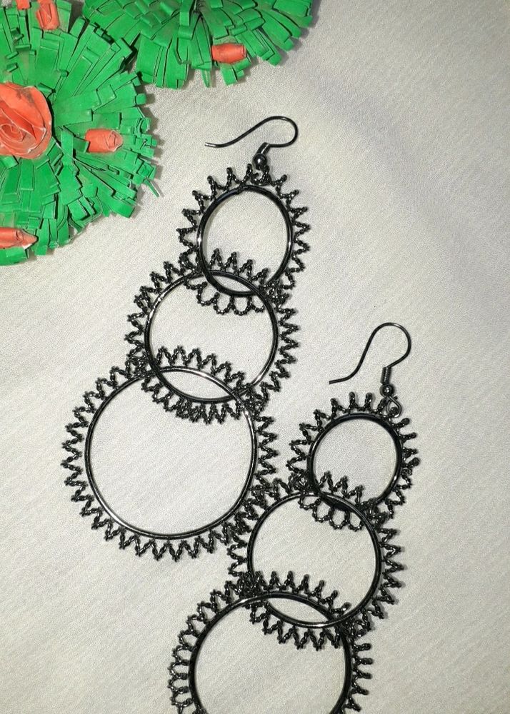 Combo Of 2 Earrings..