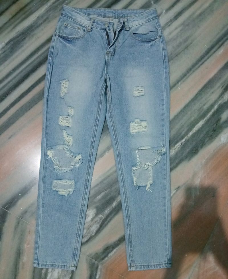 Distressed Jeans, Fit 26/27, Totally New, Trendy