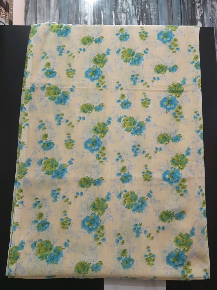 4 Mtr Floral Wrinkles Fabric