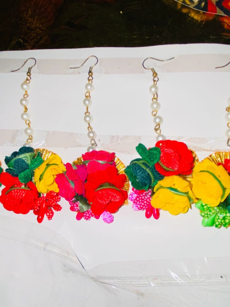 Haldi Jewellery Flower Teeka 12 Pieces