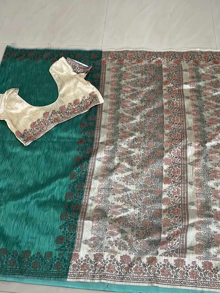 South Silk Saare, Green And Cream Colour Combination