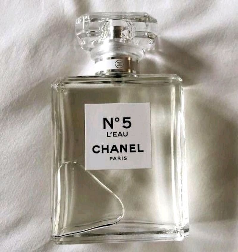 Combo Chanel L'eau & Pure Seduction Perfume