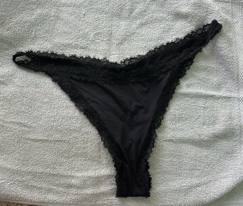 H&M RIBBED-DETAIL THONG