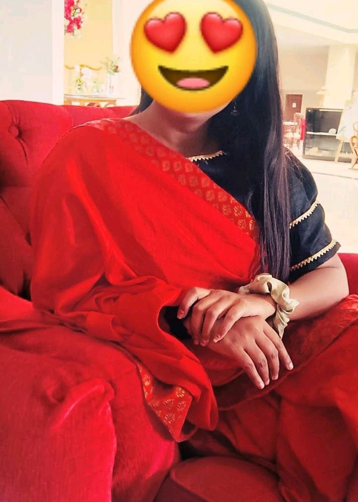 Red Saree With Blouse Piece