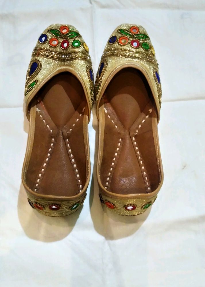 Jaipuri Jutti For Girls Size 6  Unused Product