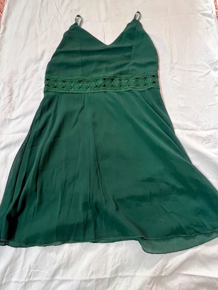 Green tunic dress