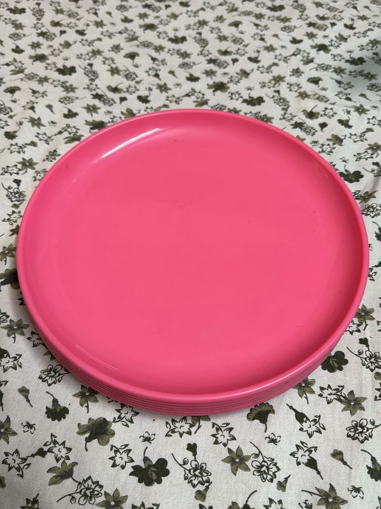 Brand new Microwave Safe Plates