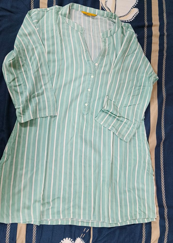 Short Kurti