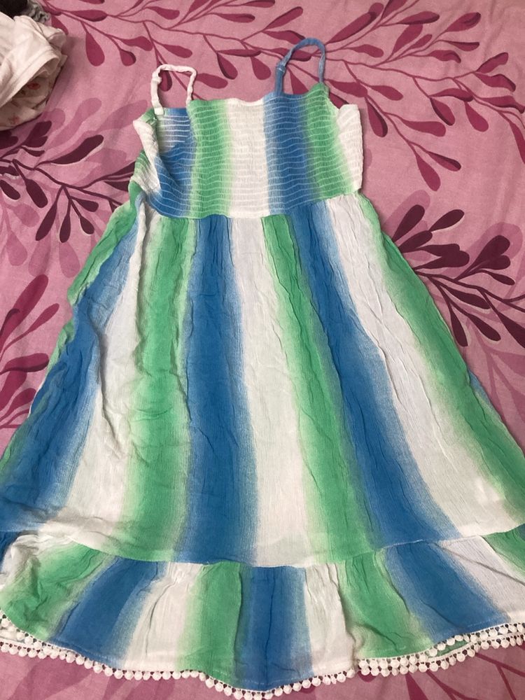 Teenager Dress For Grabs