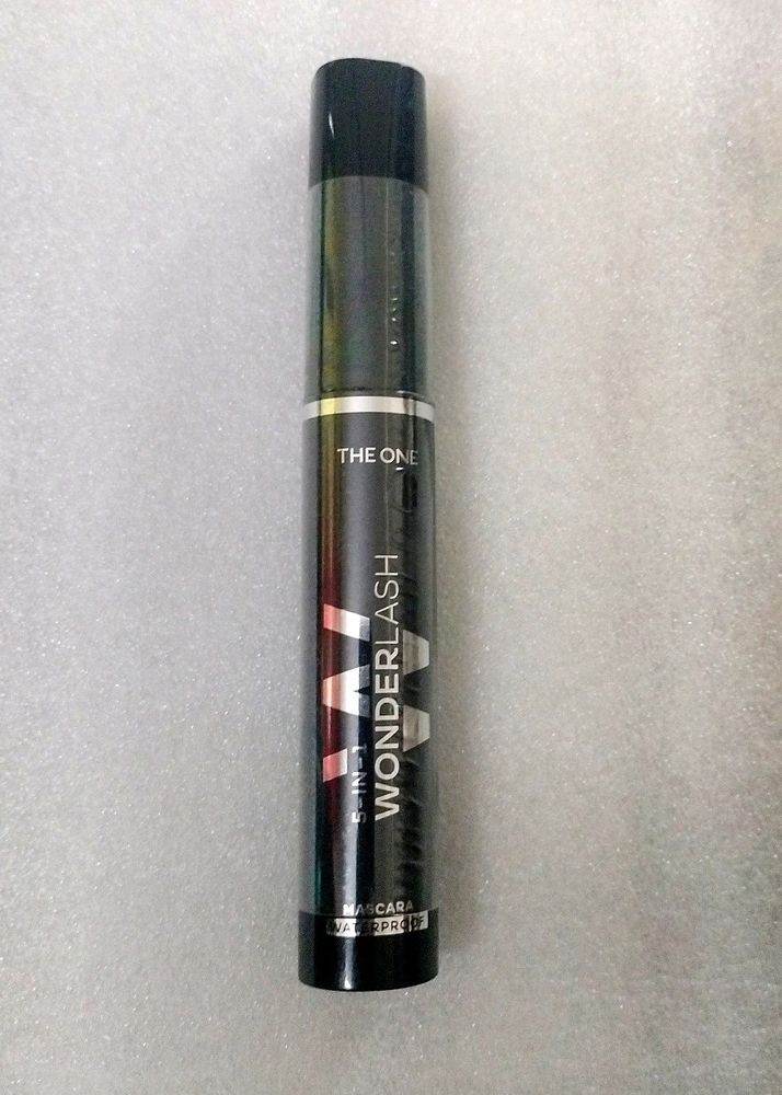 5-in-1 Wonder Lash Ultra Mascara Waterproof  Black