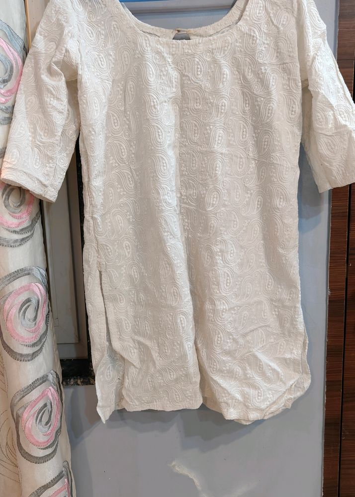 Chikankari Kurti