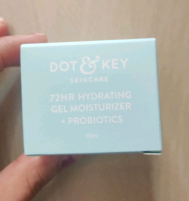 Dot & Key 72hr Hydrating Gel Moisturizer