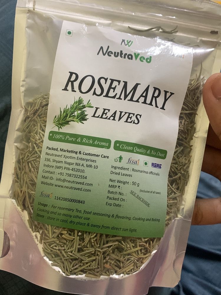 NeutraVed Rosemary Leaves