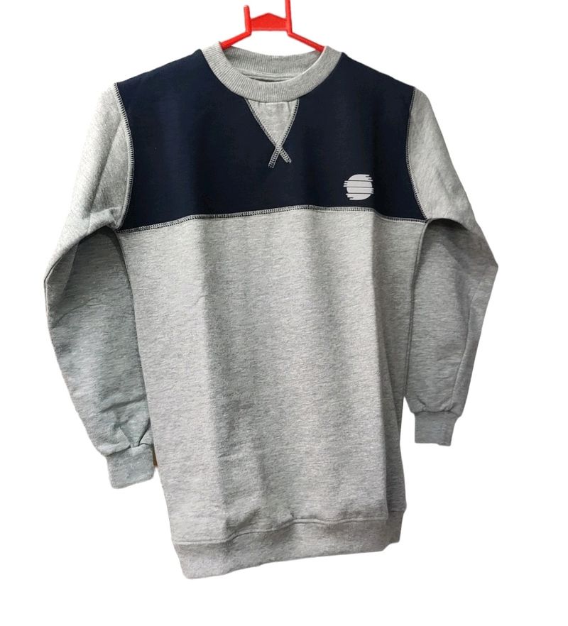 Grey Colour Full Sleeve Crewneck Sweatshirt