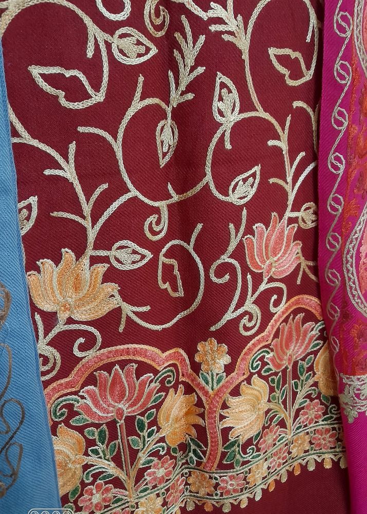 Kashmiri Embroidery Woollen Shawl