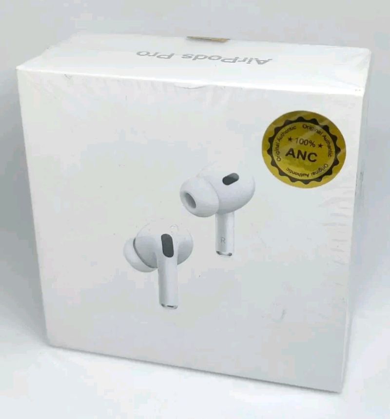 Airpods Pro New With Sil Pack