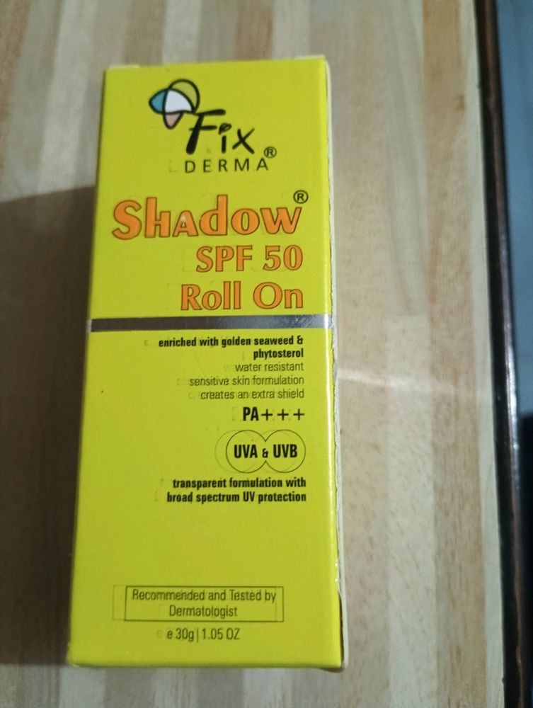 Fix Derma Shadow Spf50 Roll On