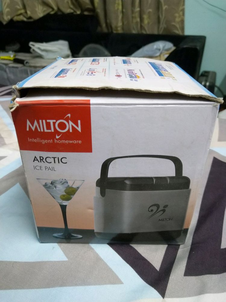 Milton Ice Pail