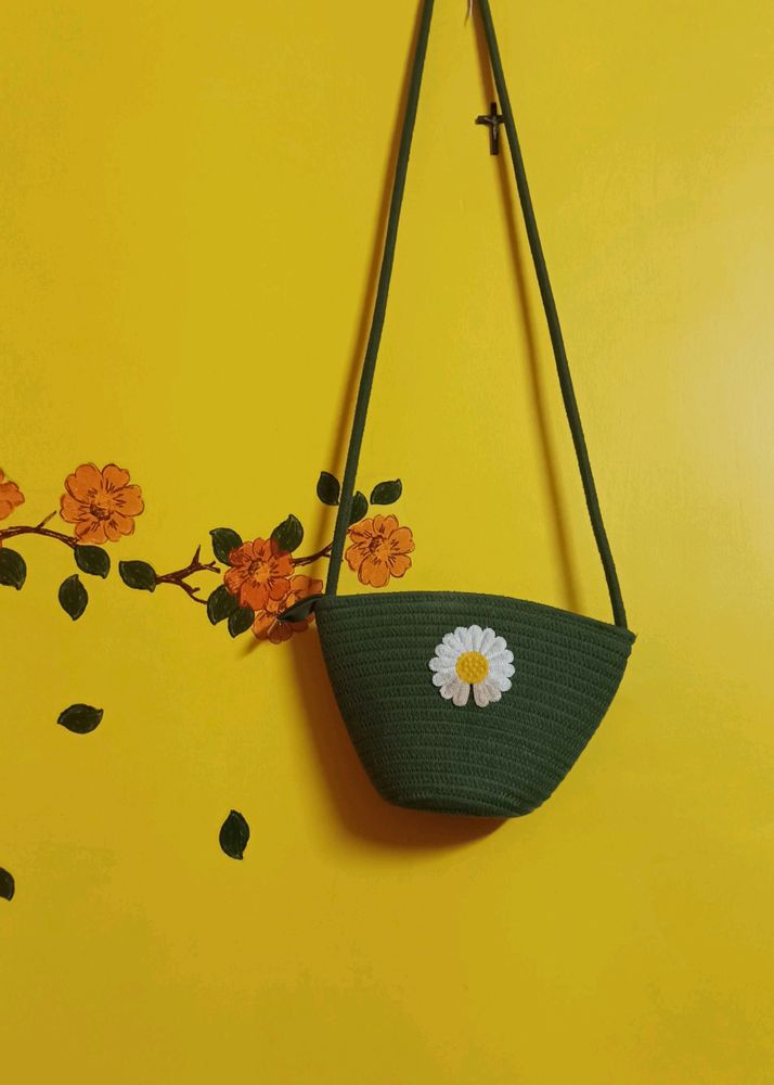 Daisy Sling Bag 💚