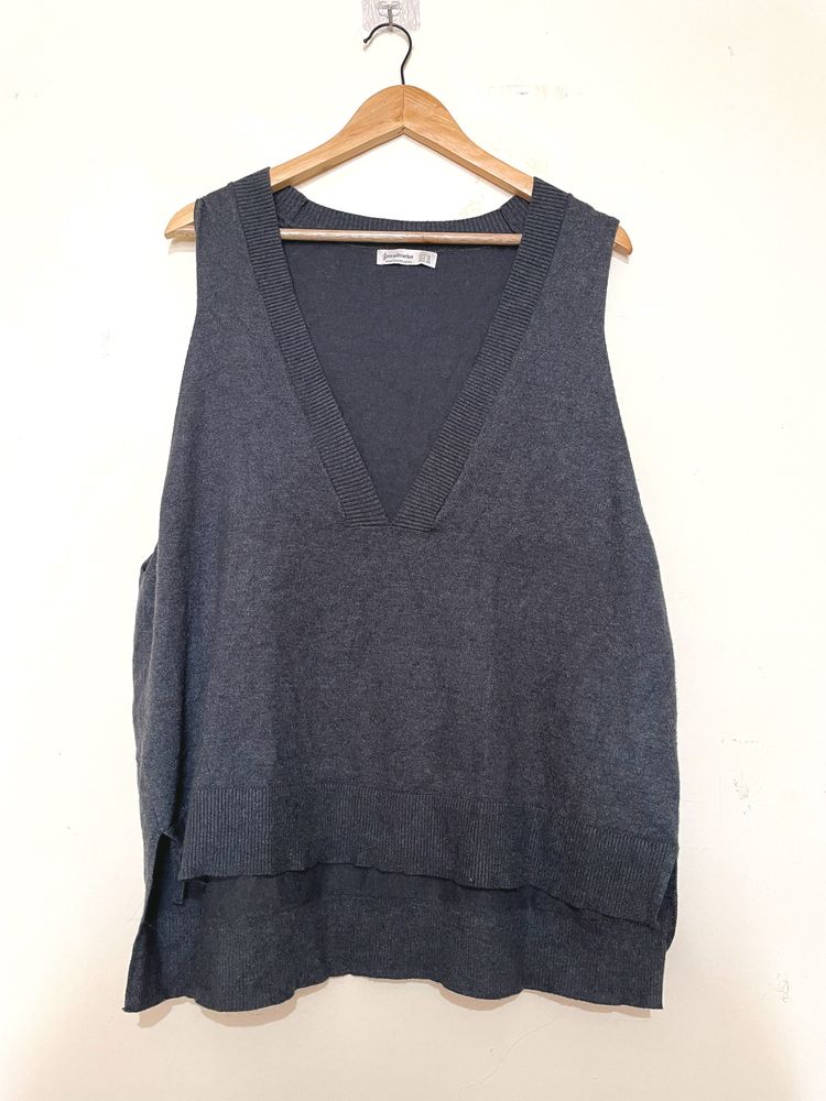 Imported Unisex Sleeveless Sweater