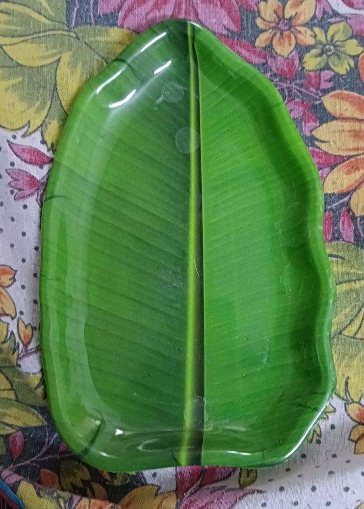 Green Small Banana Leaf Plate