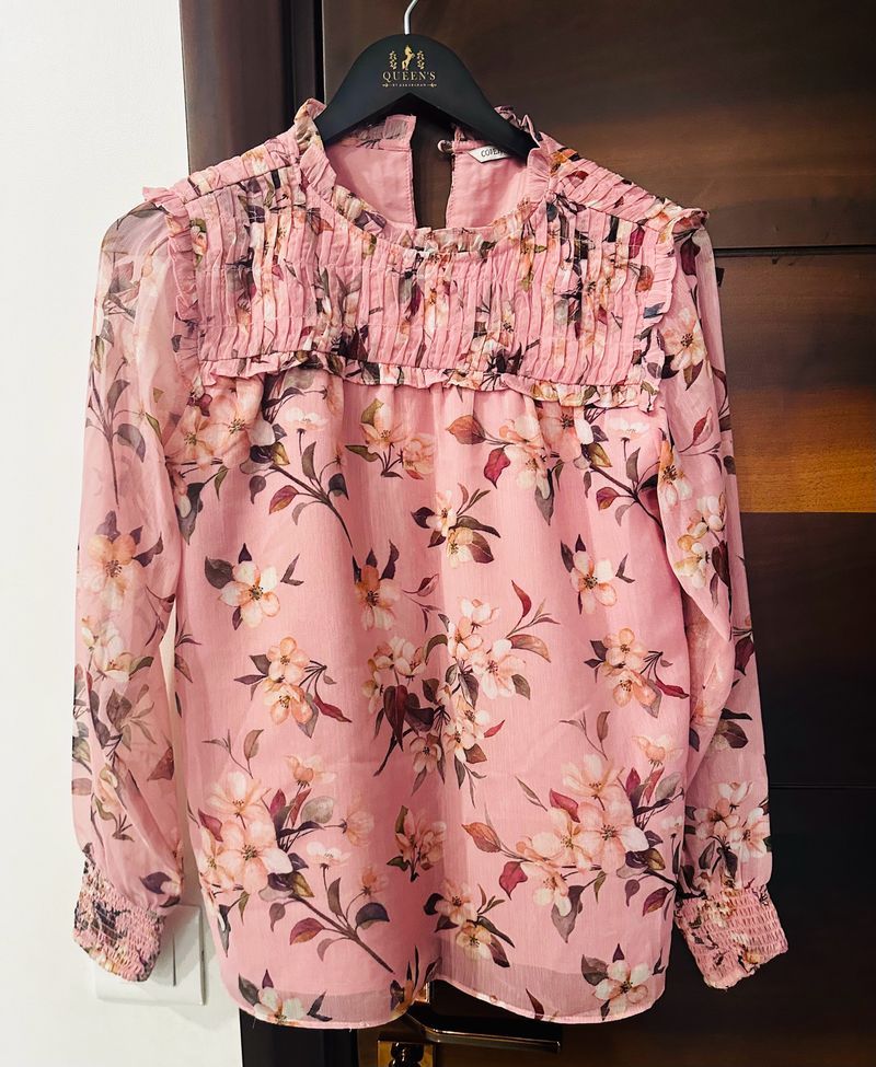 Pink Floral cover Story Top