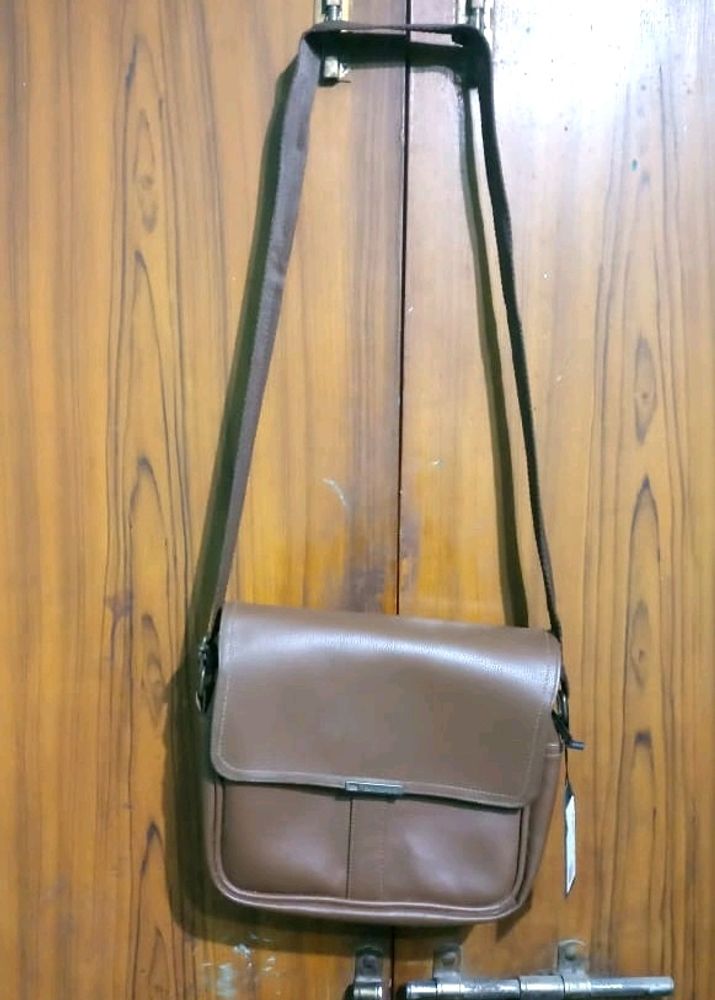 Hand BAG With Siling Also