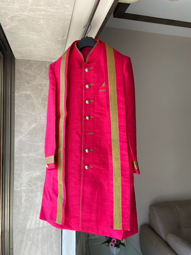 Pink Men’Dress With Dupatta & Footwear