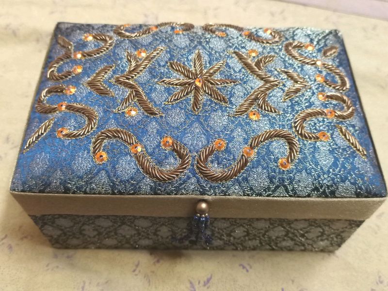 Classy Embroidered Jewellery Box