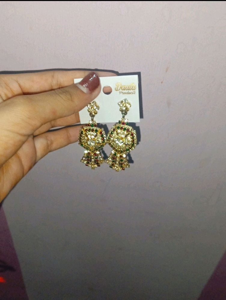 Jumki Earings