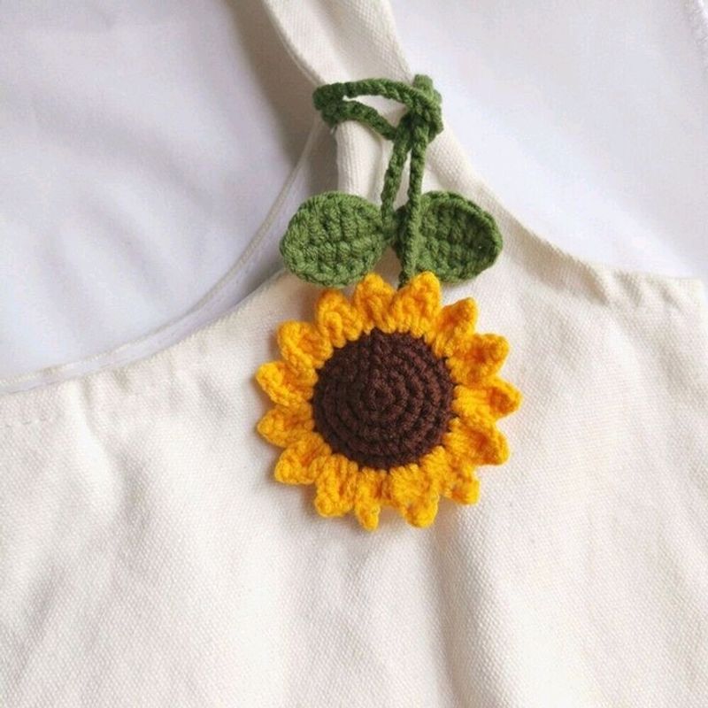 Crochet Sunflower 🌻 Keychain