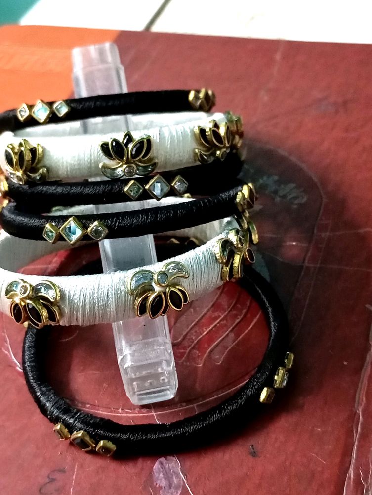 Thread bangle