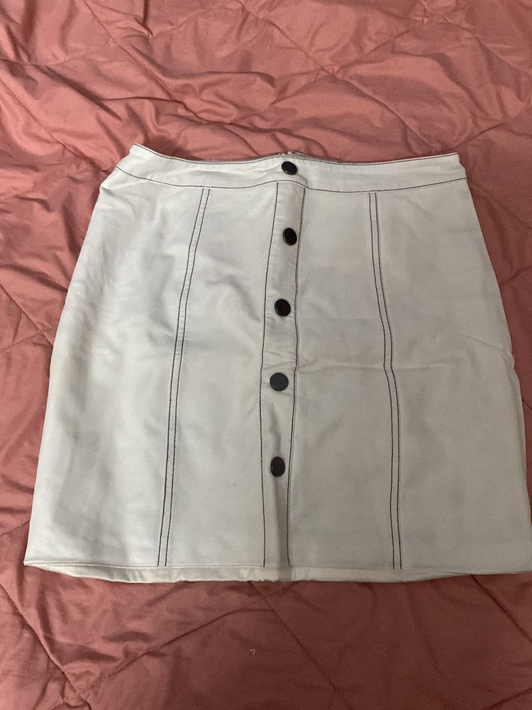 White faux leather skirt