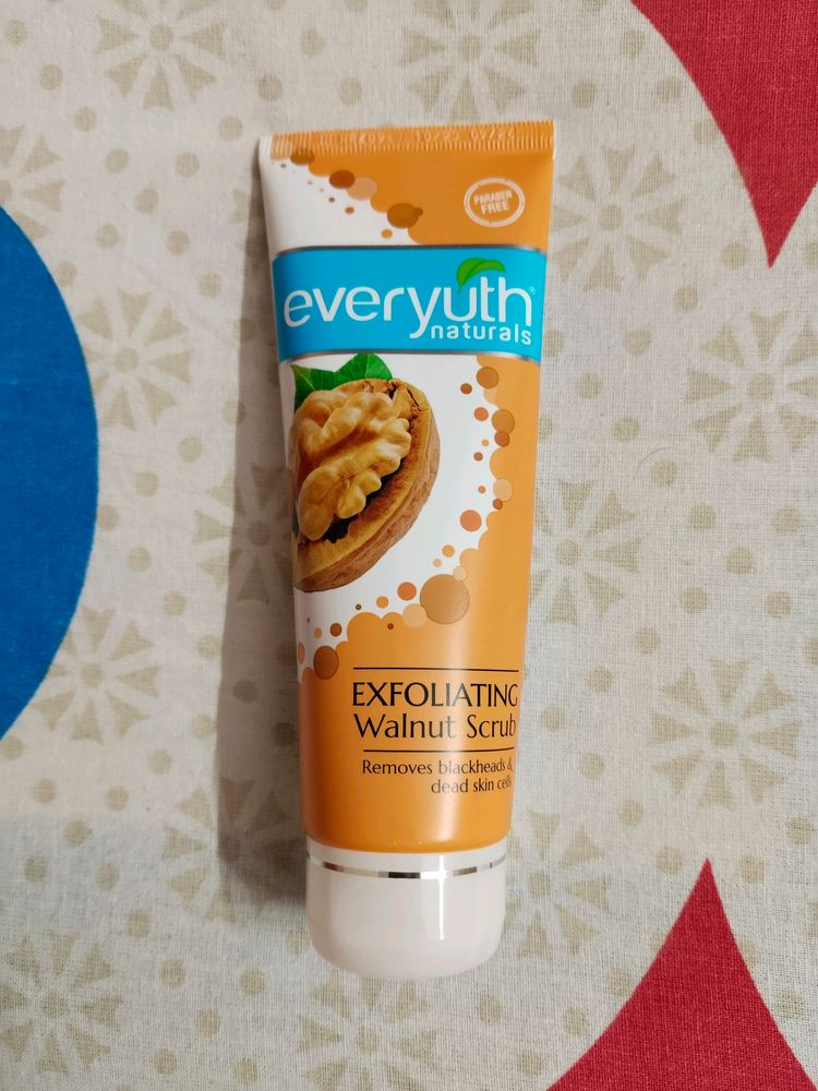 Everyuth Natural Face Wash
