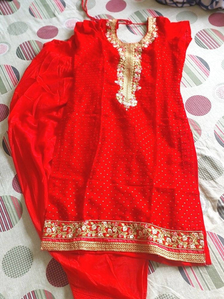 Suit set with dupatta