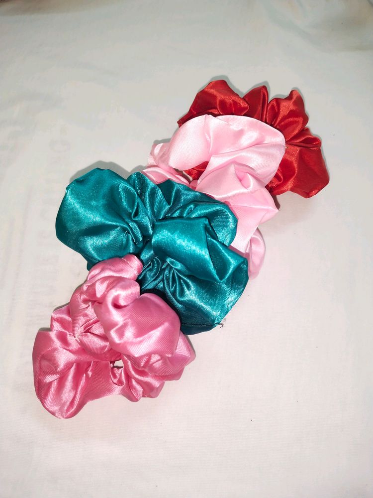 SATIN SCRUNCHIE pack Of 4