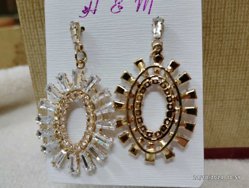 Jhumkas