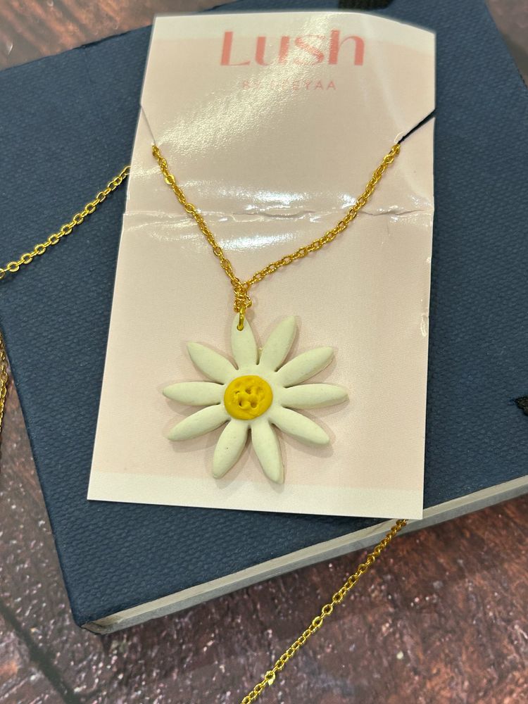 Sunflower Necklace