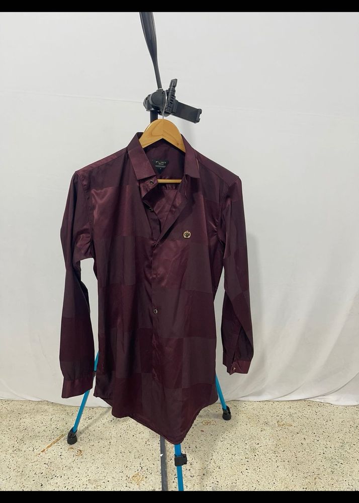 Luxurious Burgundy Polyester Shirt - Size M